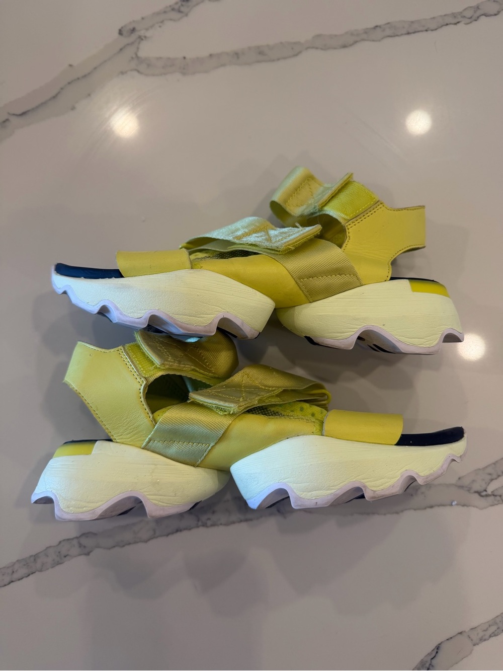SOREL Kinetic Impact Sling Sandals Bolt Yellow Women’s Size 7